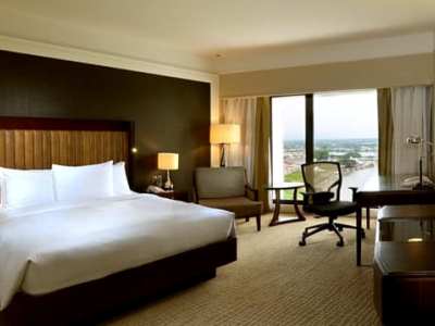 bedroom - hotel hilton kuching - kuching, malaysia