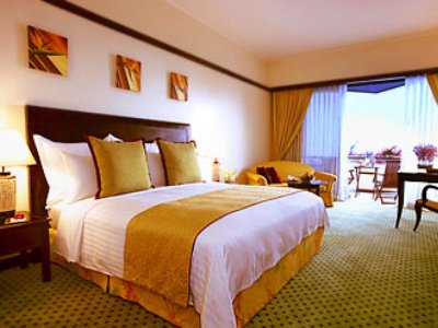 deluxe room - hotel miri marriott resort and spa - miri, malaysia