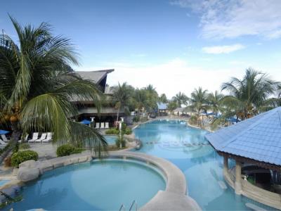 outdoor pool - hotel berjaya tioman resort - tioman, malaysia