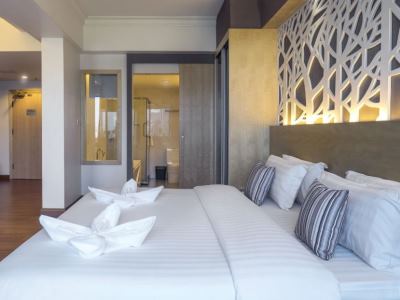 bedroom 1 - hotel crystal crown petaling jaya - petaling jaya, malaysia