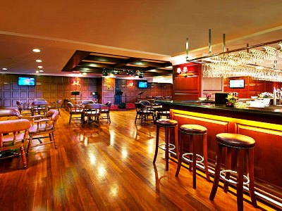 bar - hotel royale chulan damansara - petaling jaya, malaysia