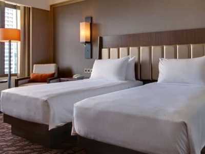bedroom 1 - hotel hilton petaling jaya - petaling jaya, malaysia