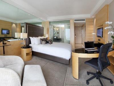 bedroom 2 - hotel dorsett grand subang - subang jaya, malaysia