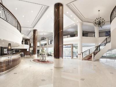 lobby - hotel dorsett grand subang - subang jaya, malaysia
