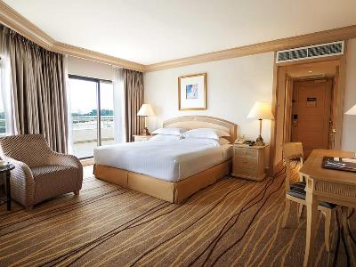 bedroom 7 - hotel dorsett grand subang - subang jaya, malaysia