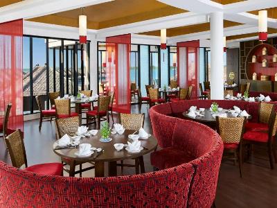 restaurant - hotel avani sepang goldcoast resort - sepang, malaysia