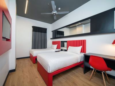 bedroom 5 - hotel tune - klia2 - sepang, malaysia