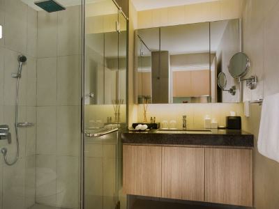 bathroom - hotel somerset medini - iskandar puteri, malaysia