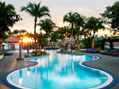 outdoor pool - hotel le meridien - kuala lumpur, malaysia