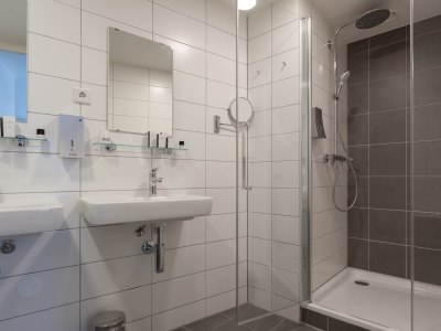 bathroom - hotel best western plus amstelveen - amstelveen, netherlands