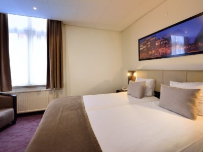 bedroom 1 - hotel best western dam square inn - amsterdam, netherlands