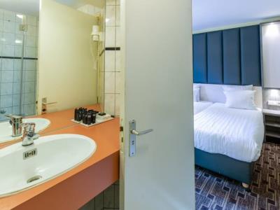 bathroom - hotel xo hotels city centre - amsterdam, netherlands