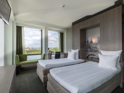 standard bedroom 2 - hotel leonardo amsterdam rembrandtpark - amsterdam, netherlands