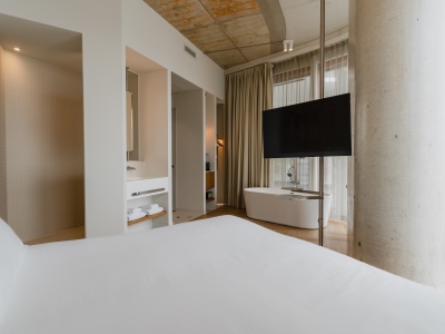 bedroom 9 - hotel pontsteiger - amsterdam, netherlands