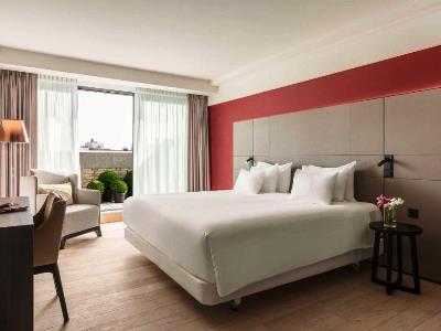 bedroom 1 - hotel anantara grand krasnapolsky - amsterdam, netherlands