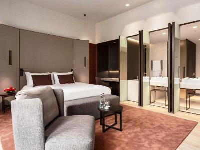 bedroom 2 - hotel anantara grand krasnapolsky - amsterdam, netherlands