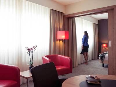 bedroom 4 - hotel mercure den haag central - the hague, netherlands