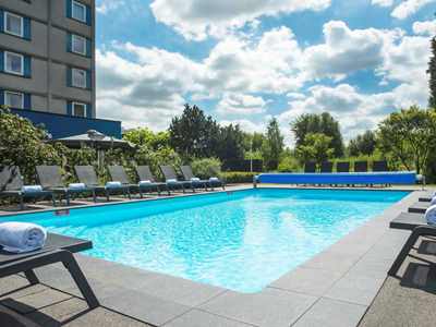 outdoor pool - hotel novotel eindhoven - eindhoven, netherlands