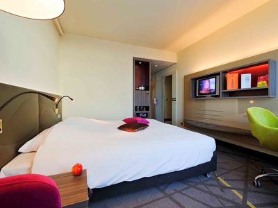bedroom 2 - hotel mercure groningen martiniplaza - groningen, netherlands