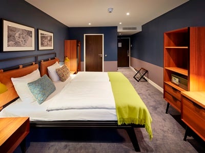 bedroom 1 - hotel lion d'or - haarlem, netherlands