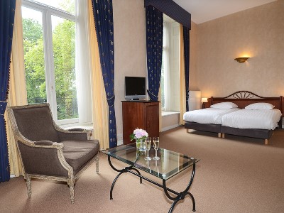 bedroom 3 - hotel fletcher hotel-paleis stadhouderlijk hof - leeuwarden, netherlands