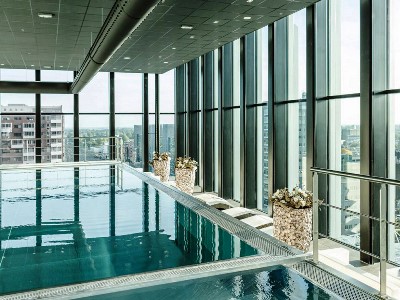 indoor pool - hotel fletcher wellness-hotel leiden - leiden, netherlands
