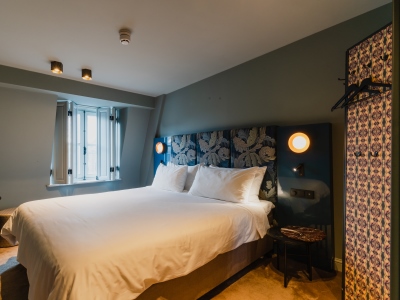 bedroom 2 - hotel monastere maastricht - maastricht, netherlands