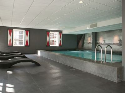 indoor pool - hotel inntel amsterdam zaandam - zaandam, netherlands