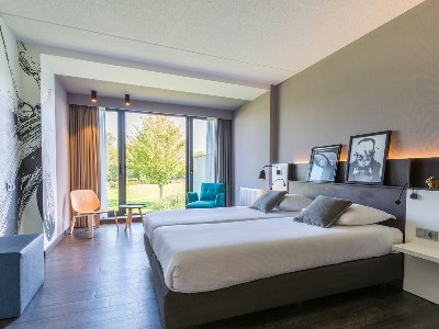standard bedroom - hotel postillion amersfoort veluwemeer - putten, netherlands