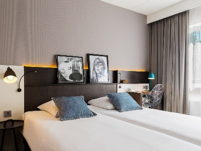 standard bedroom 1 - hotel postillion amersfoort veluwemeer - putten, netherlands