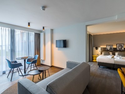 suite - hotel postillion amersfoort veluwemeer - putten, netherlands