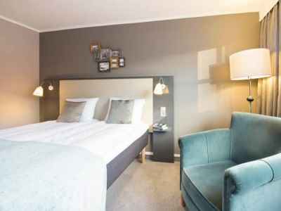 bedroom - hotel scandic bryggen - honningsvag, norway