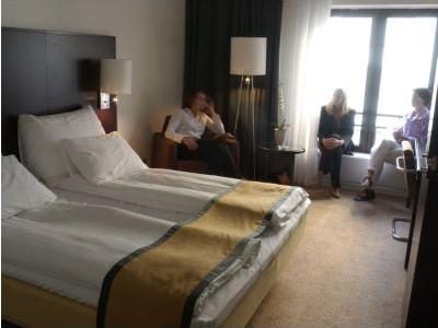 standard bedroom - hotel clarion the hub - oslo, norway