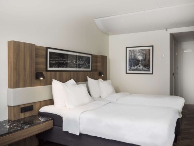 standard bedroom - hotel radisson blu nydalen - oslo, norway