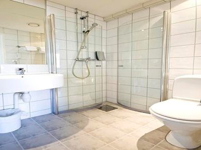bathroom - hotel clarion collection bastion - oslo, norway