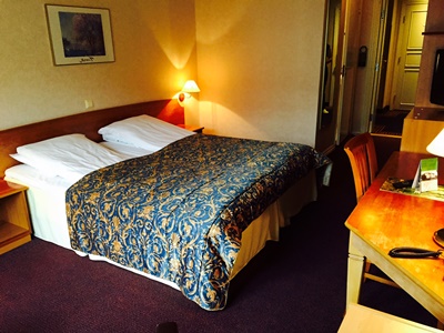 standard bedroom 1 - hotel brakanes (fjord view) - ulvik, norway