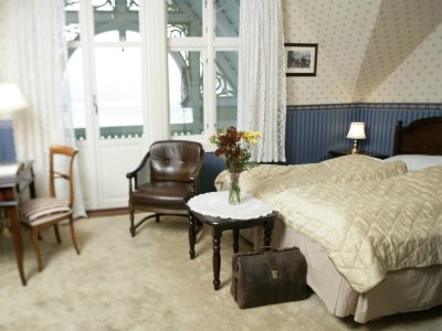 bedroom - hotel kviknes - balestrand, norway