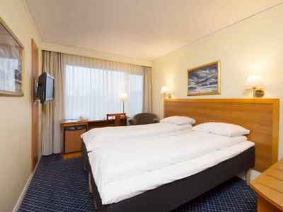 standard bedroom - hotel scandic gardermoen - gardermoen, norway