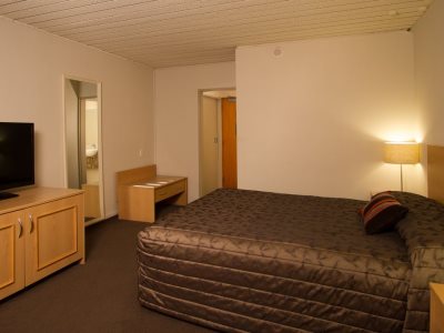 bedroom 1 - hotel kingsgate hotel dunedin - dunedin, new zealand