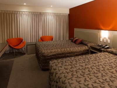 bedroom 2 - hotel kingsgate hotel dunedin - dunedin, new zealand