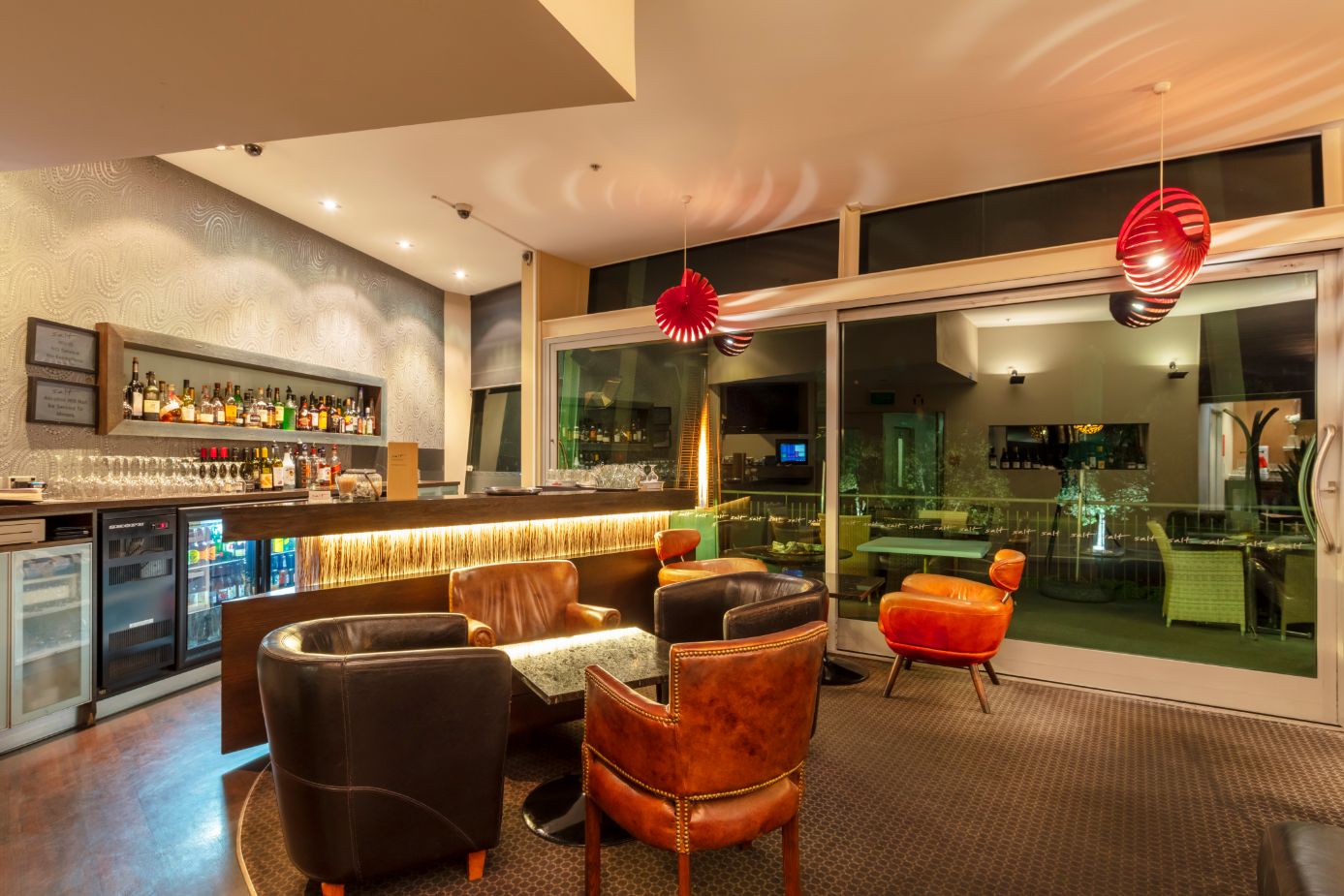 bar - hotel millennium new plymouth waterfront - new plymouth, new zealand