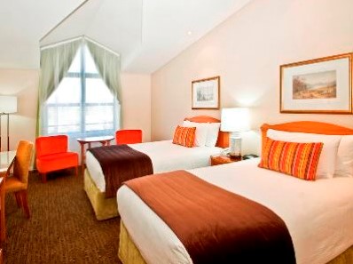 bedroom 3 - hotel millennium queenstown - queenstown, new zealand