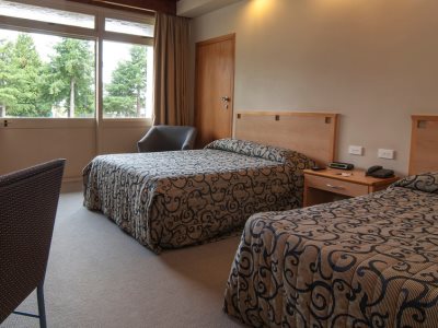 standard bedroom 1 - hotel copthorne hotel rotorua - rotorua, new zealand