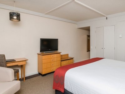 bedroom 2 - hotel millennium rotorua - rotorua, new zealand