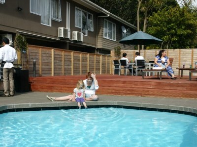 outdoor pool - hotel best western newmarket inn and suites - auckland, new zealand