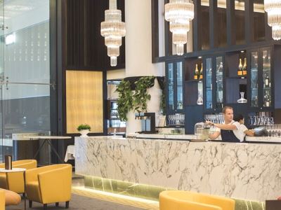 bar - hotel skycity - auckland, new zealand