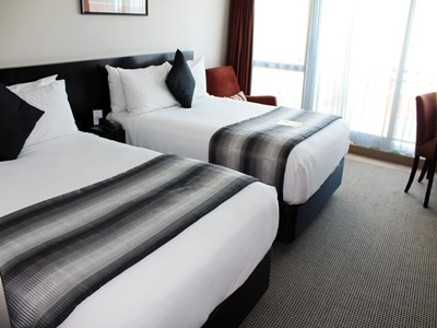 bedroom - hotel copthorne hotel wellington oriental bay - wellington, new zealand