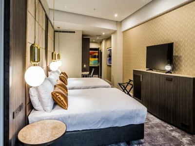 bedroom 2 - hotel doubletree by hilton wellington - wellington, new zealand