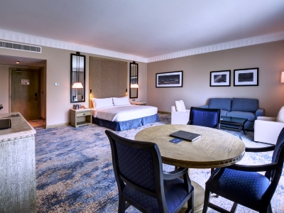 bedroom 9 - hotel hilton salalah resort - salalah, oman