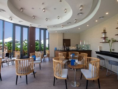 café - hotel millennium resort salalah residence - salalah, oman